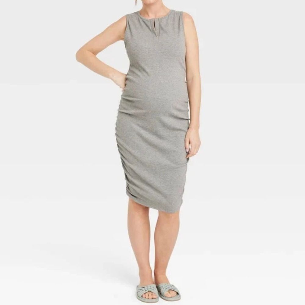 NWT Ingrid & Isabel Heather Gray Sleeveless Ribbed Henley Dress Size Medium